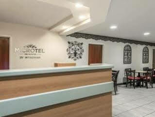 Microtel Inn & Suites By Wyndham Auburn Exterior photo